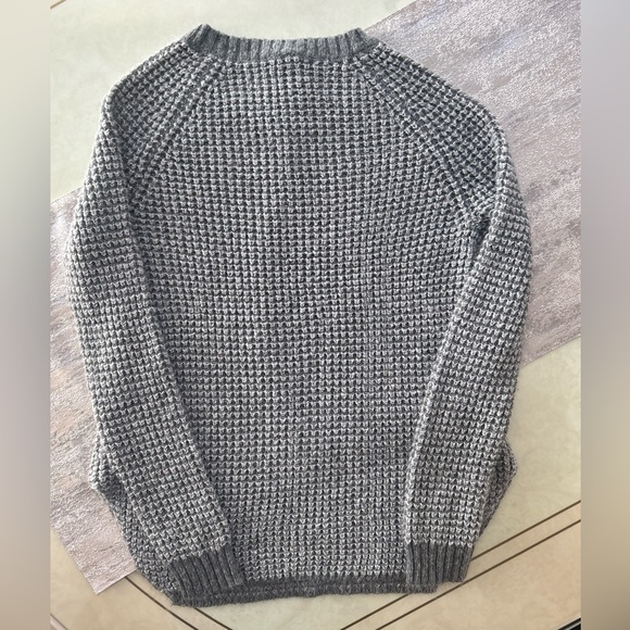 Aeropostale Women’s Sweater - Picture 14 of 16